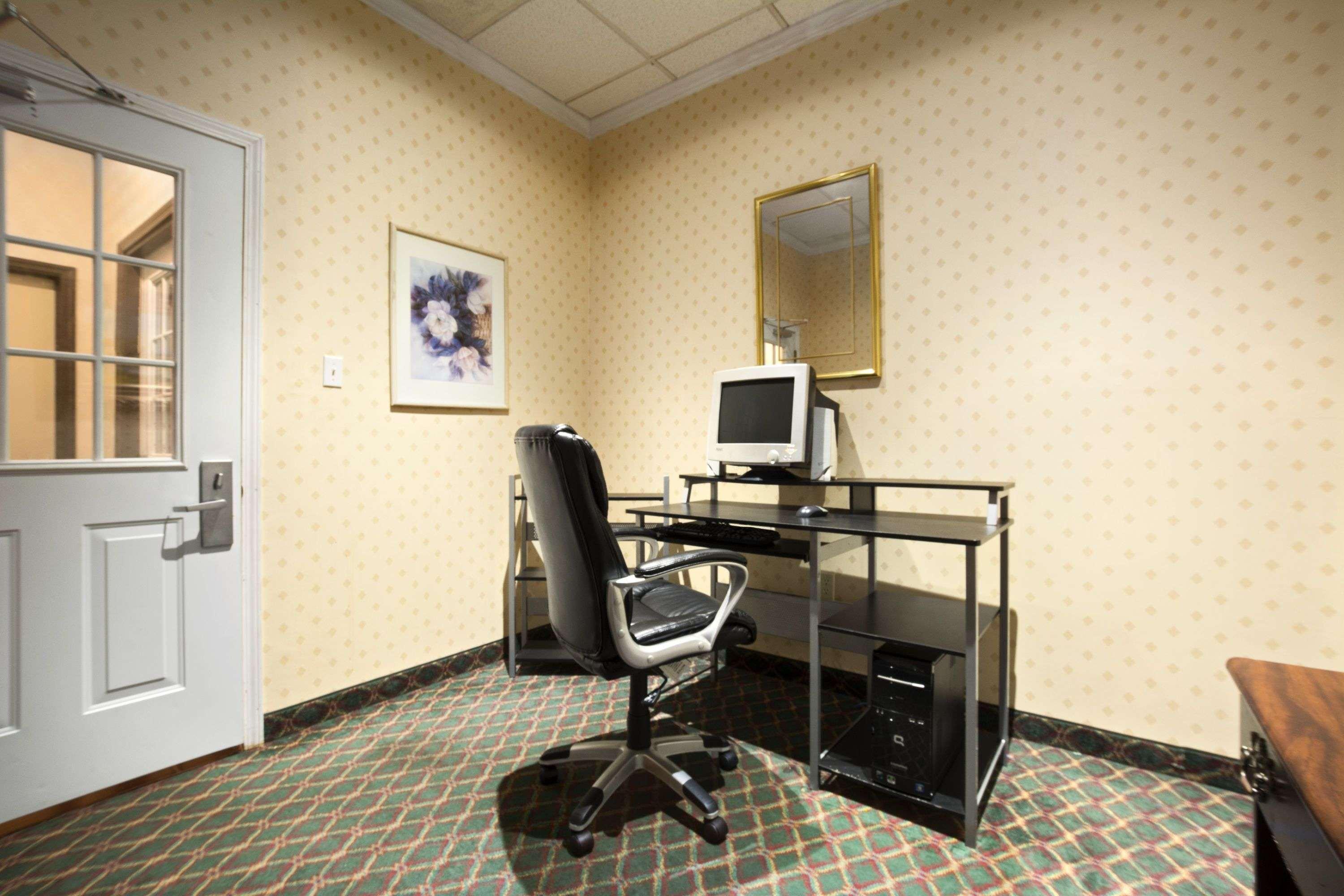Days Inn By Wyndham Rome Downtown Esterno foto